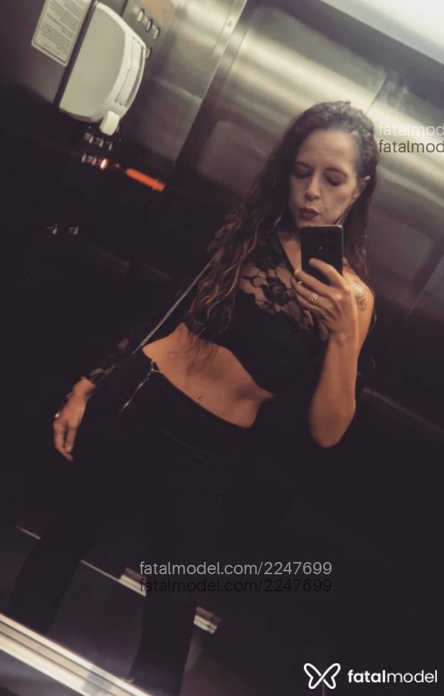 Acompanhante mulher morena (o) de olhos castanhos em São Paulo - Andrea