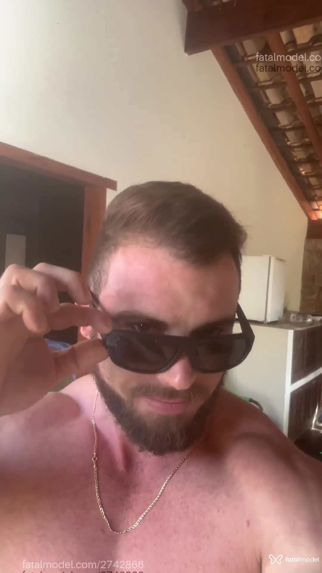 Acompanhante homem ruiva (o) de olhos castanhos em Florianópolis - Thomas