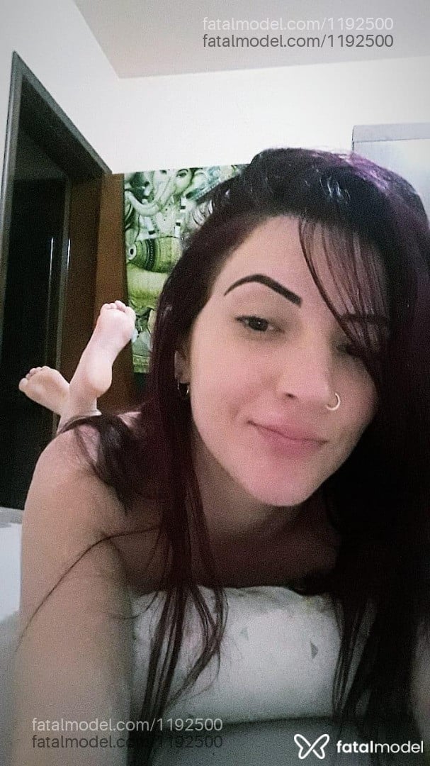 Acompanhante mulher com cabelo castanho de olhos castanhos em Francisco Beltrão Acompanhante mulher com cabelo castanho de olhos castanhos em Francisco Beltrão - Viviane