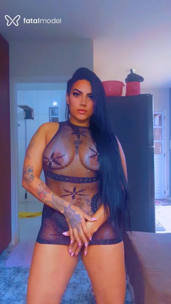 Acompanhante mulher com cabelo castanho de olhos castanhos - Amandinha Silva