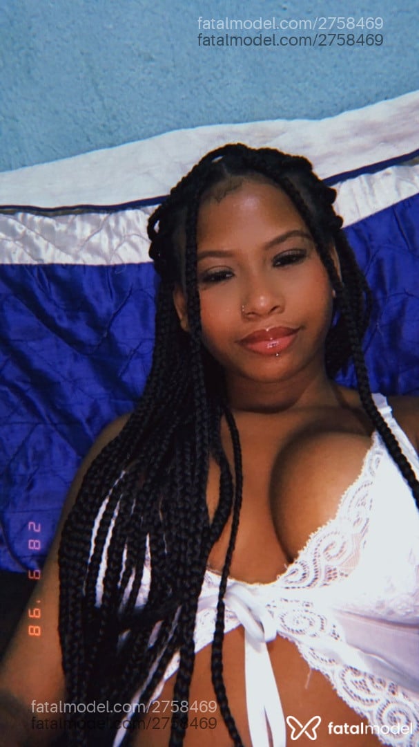 Acompanhante mulher morena (o) de olhos pretos em Rio de Janeiro - Maitê Silva