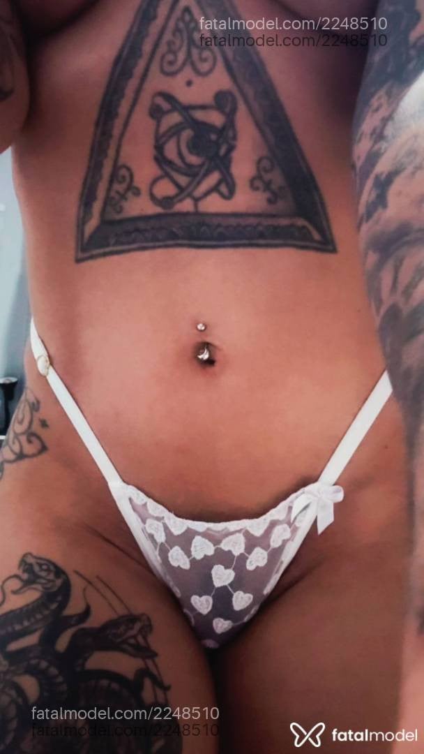 Acompanhante mulher morena (o) de olhos castanhos - Cleópatra