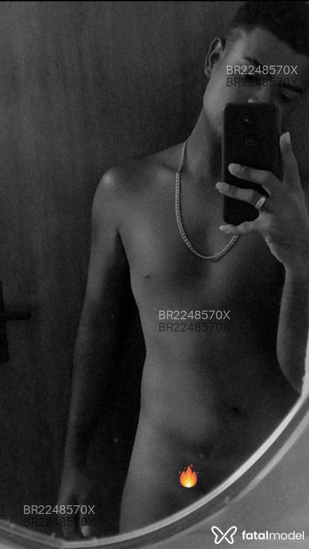 Acompanhante homem morena (o) de olhos pretos em Recife - Guilherme