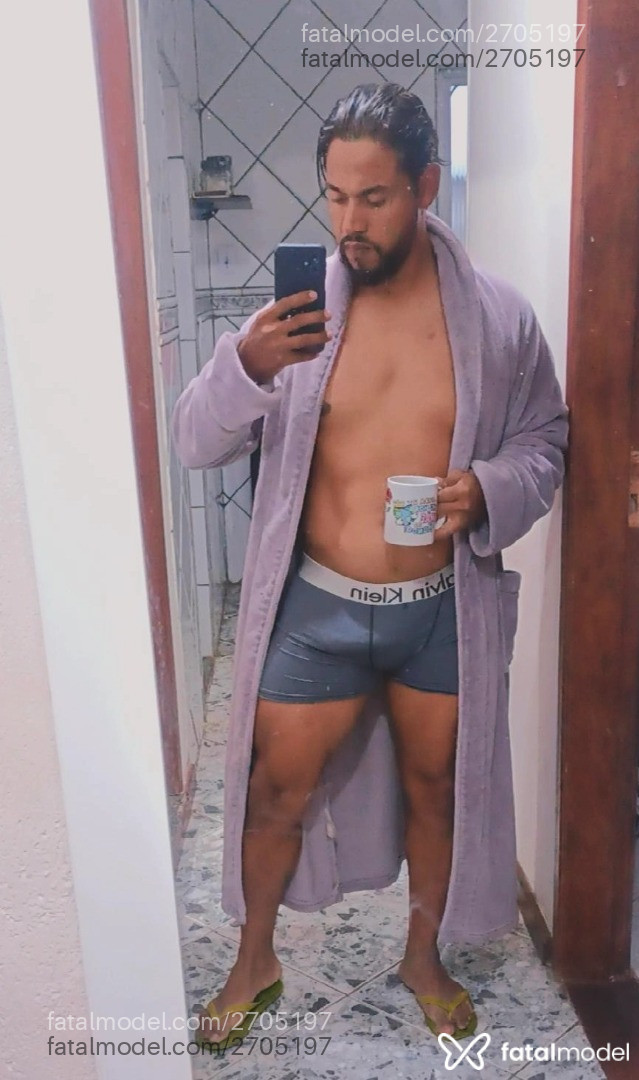 Acompanhante homem morena (o) de olhos pretos em Rio de Janeiro - Léogladiador