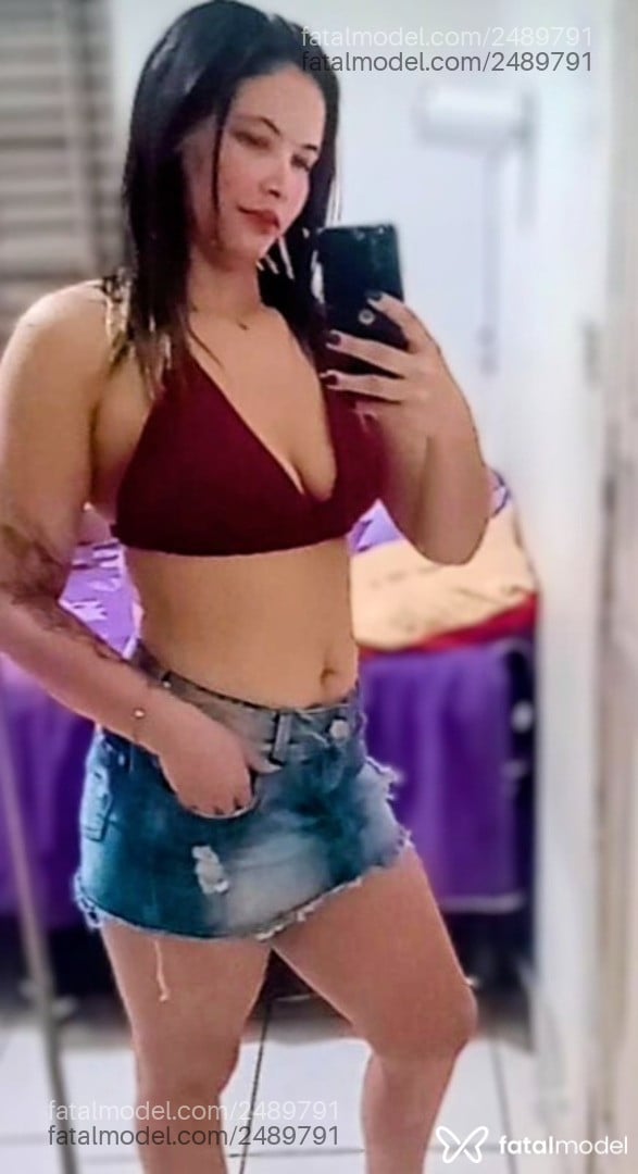 Acompanhante mulher com cabelo colorido de olhos castanhos em Monte Alto Acompanhante mulher com cabelo colorido de olhos castanhos em Monte Alto - Tauane