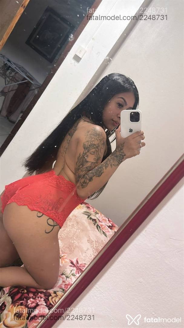 Acompanhante mulher morena (o) de olhos castanhos - Lara