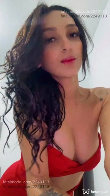 Acompanhante mulher morena (o) de olhos pretos em Maringá - Dayy