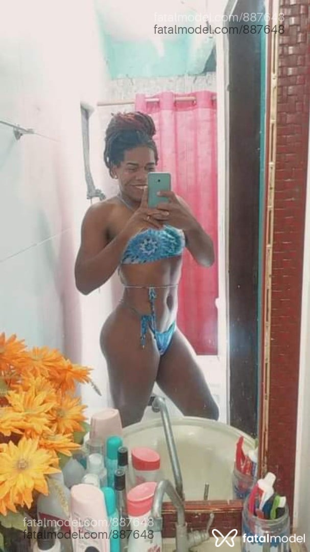 Acompanhante travesti morena (o) de olhos castanhos em Virtual - Feeh Souza