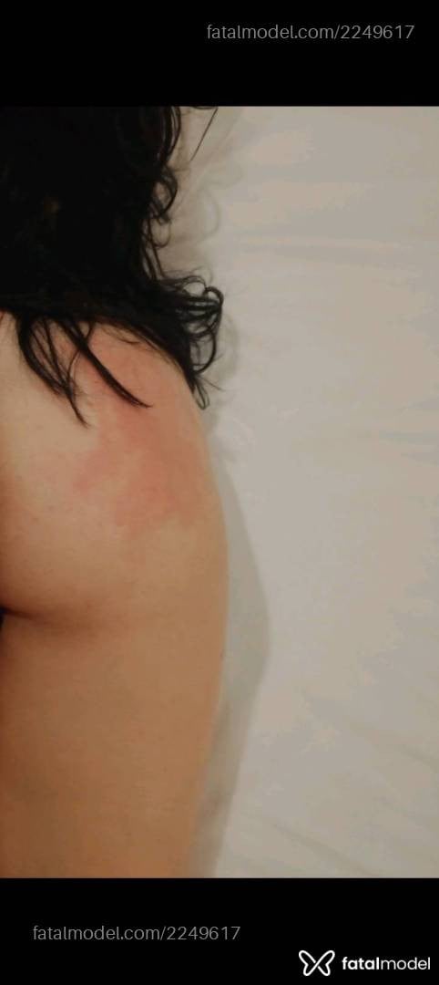 Acompanhante mulher morena (o) de olhos castanhos - Izabela