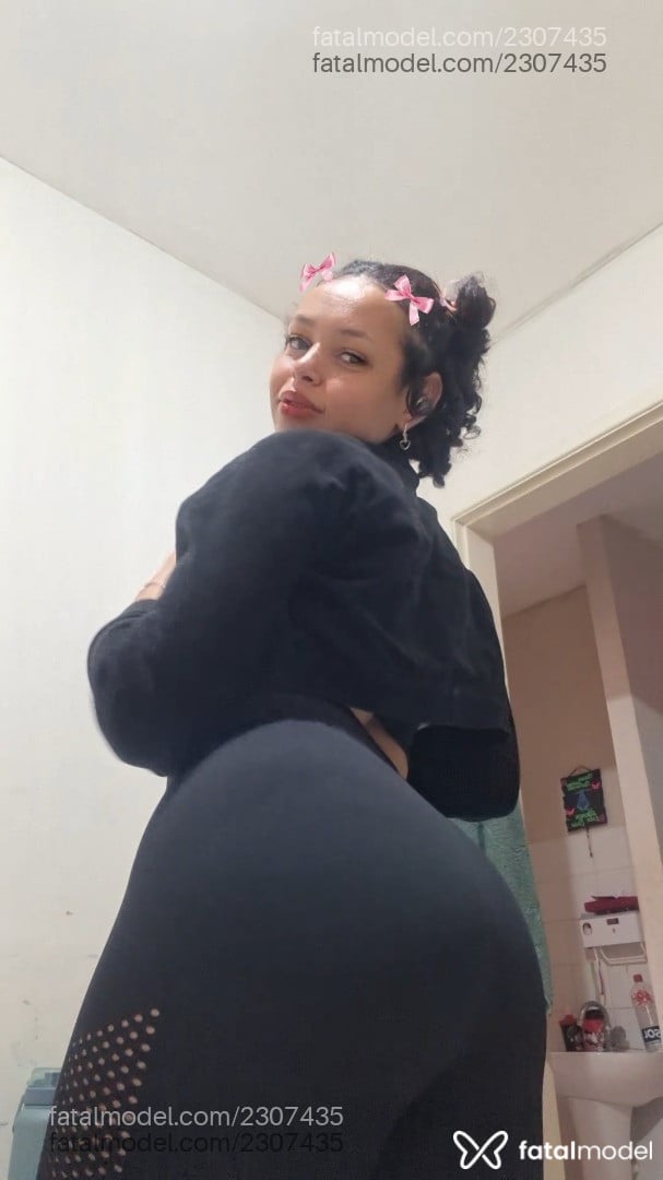 Acompanhante mulher morena (o) de olhos castanhos em Rio de Janeiro - Lolla