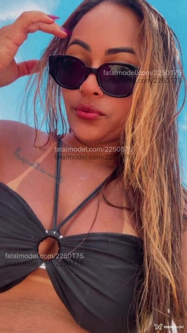 Acompanhante mulher com cabelo castanho de olhos castanhos em Rio de Janeiro - Silviapere