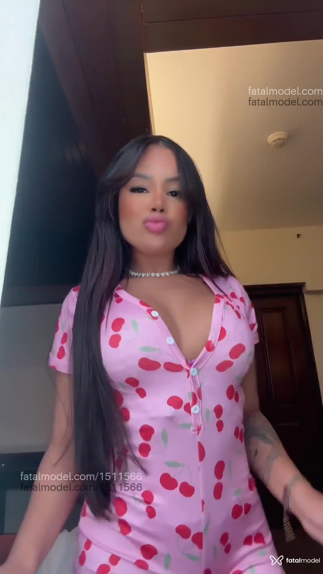 Acompanhante mulher morena (o) de olhos castanhos em São Paulo - Raissa Stancioli