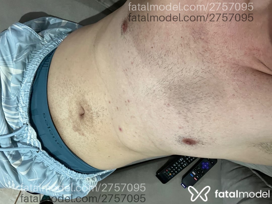 Acompanhante homem com cabelo castanho de olhos castanhos em Cascavel - Denny