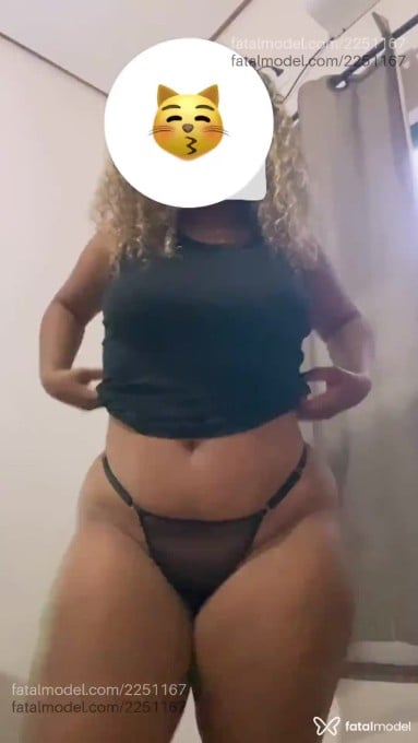 Acompanhante mulher loira (o) de olhos castanhos em Marabá Acompanhante mulher loira (o) de olhos castanhos em Marabá - Lorena