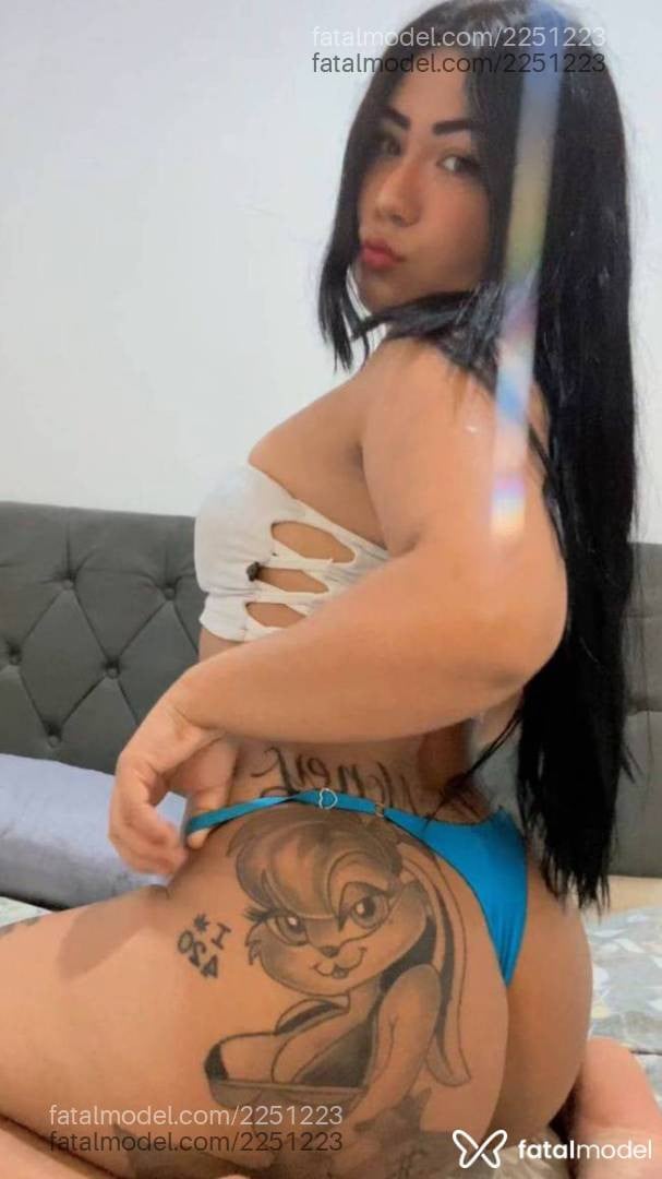 Acompanhante mulher morena (o) de olhos castanhos em Itapema - Tainá