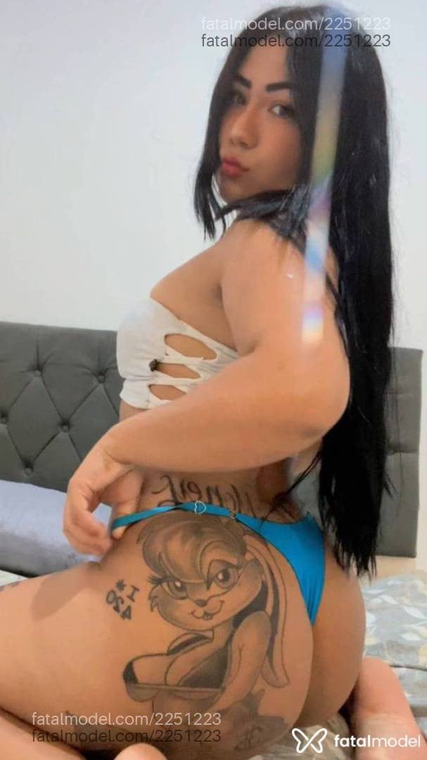 Acompanhante mulher morena (o) de olhos castanhos - Tainá
