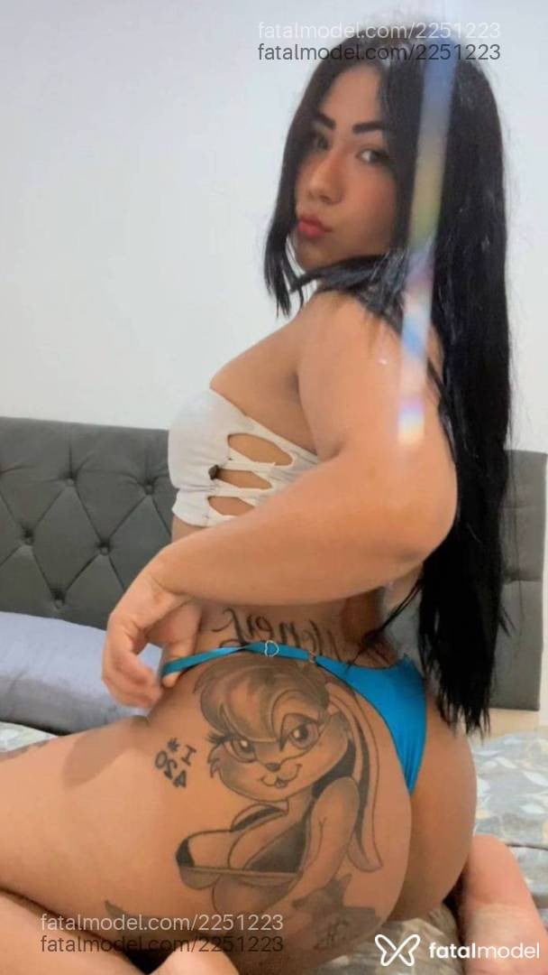 Acompanhante mulher morena (o) de olhos castanhos - Tainá