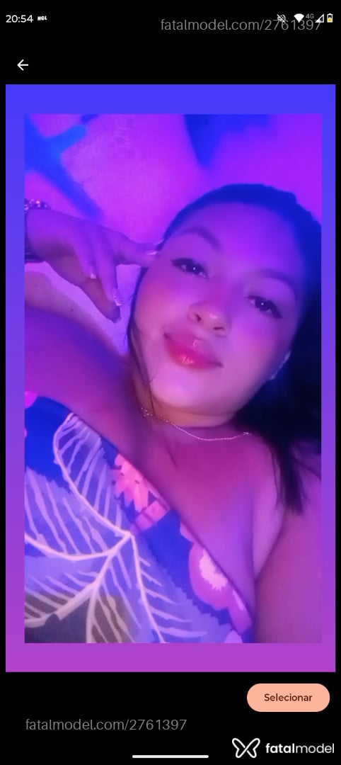Acompanhante mulher morena (o) de olhos castanhos em Virtual - Linne