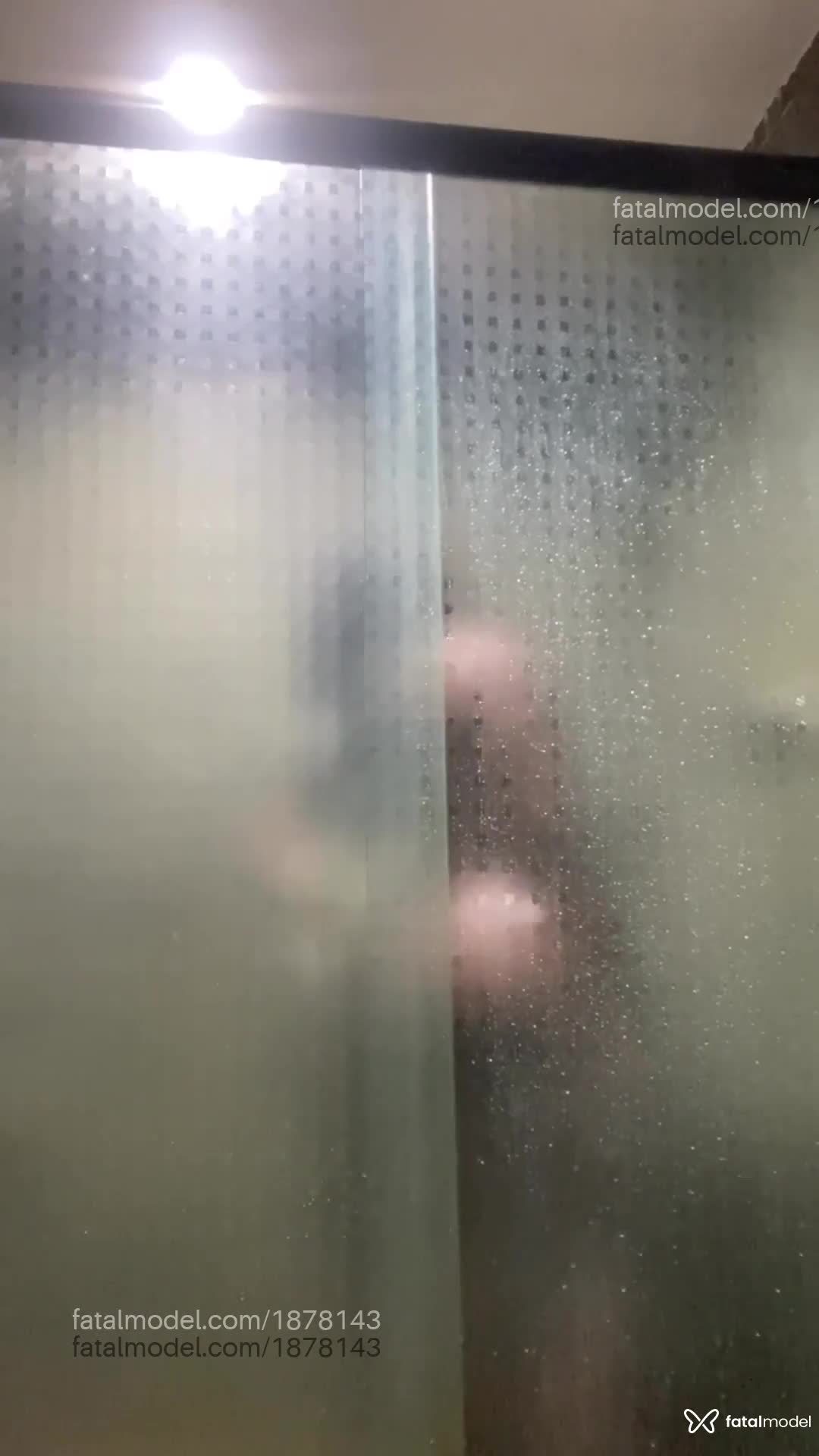Acompanhante mulher morena (o) de olhos pretos - Pretinhasexx