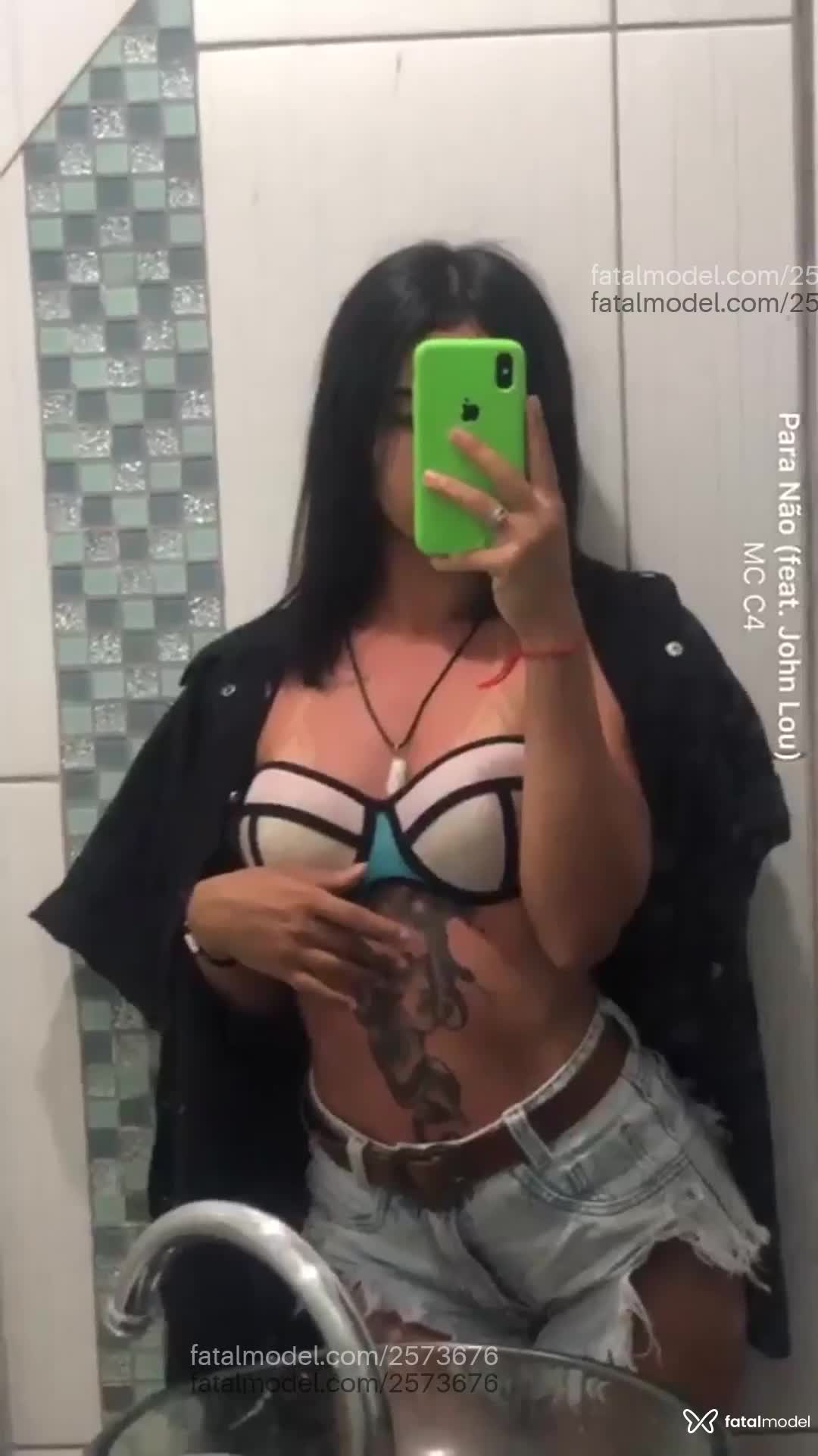 Acompanhante mulher morena (o) de olhos castanhos - Beatriz Acompanhante mulher morena (o) de olhos castanhos - Beatriz