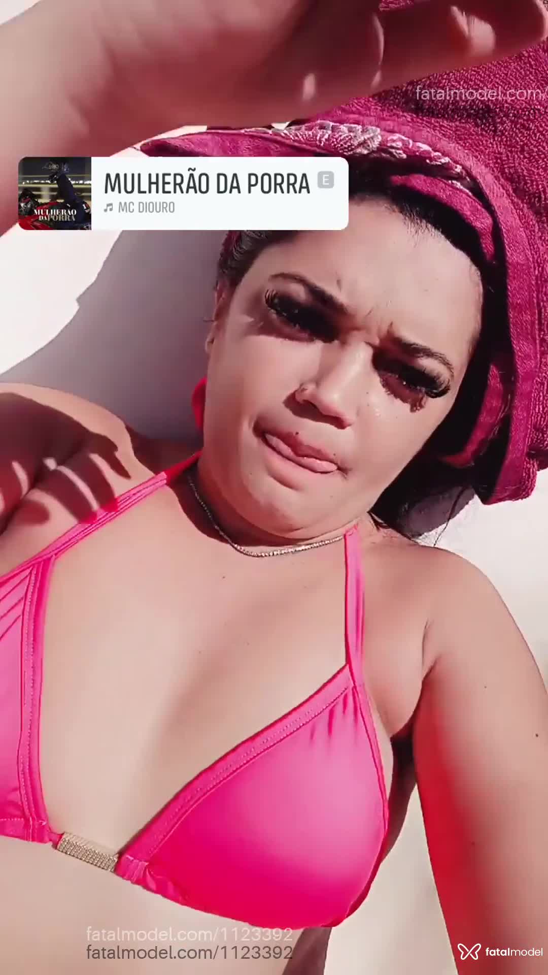 Acompanhante mulher morena (o) de olhos castanhos em Uberlândia - Aline Santana