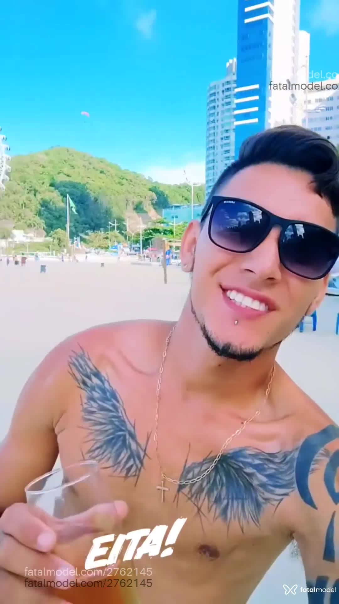 Acompanhante homem morena (o) de olhos pretos em Balneário Camboriú - Mathias