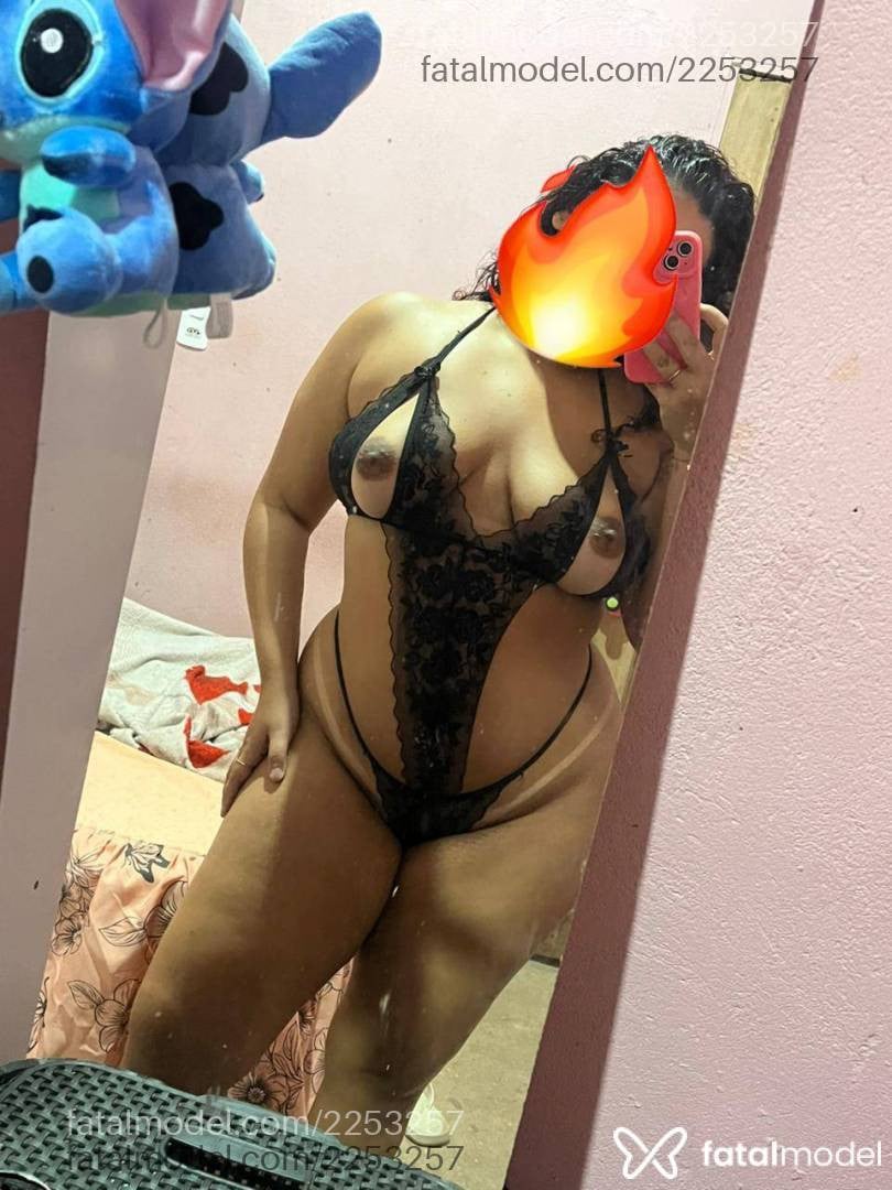 Acompanhante mulher morena (o) de olhos castanhos em Belém - Yholanda