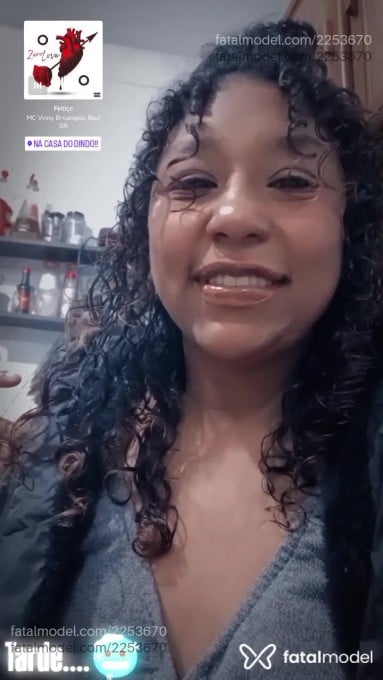 Acompanhante mulher ruiva (o) de olhos castanhos em Tramandaí Acompanhante mulher ruiva (o) de olhos castanhos em Tramandaí - Morena