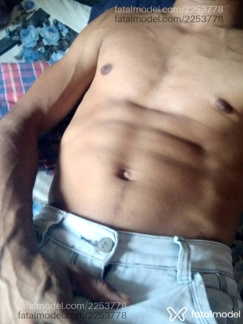 Acompanhante homem morena (o) de olhos pretos em Belém - Rodrigo