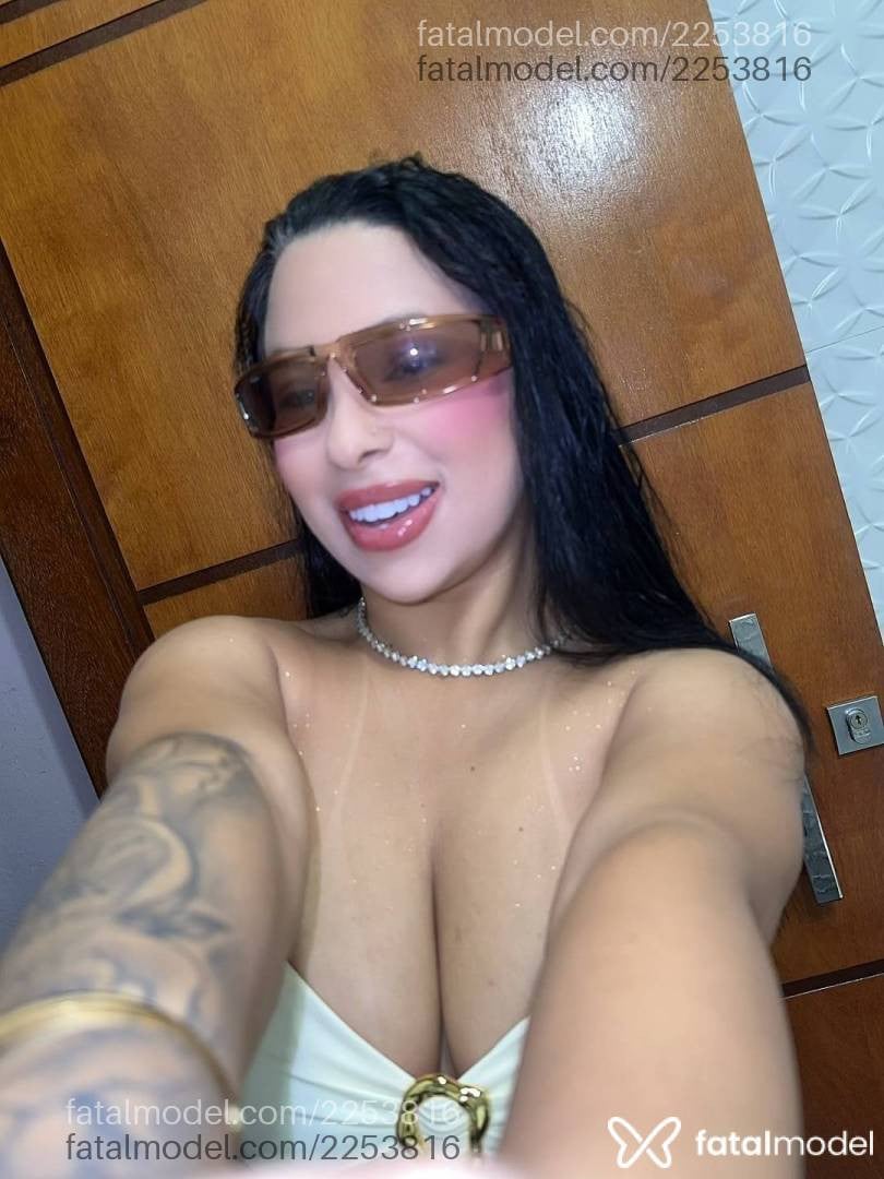 Acompanhante mulher morena (o) de olhos castanhos - Eduarda