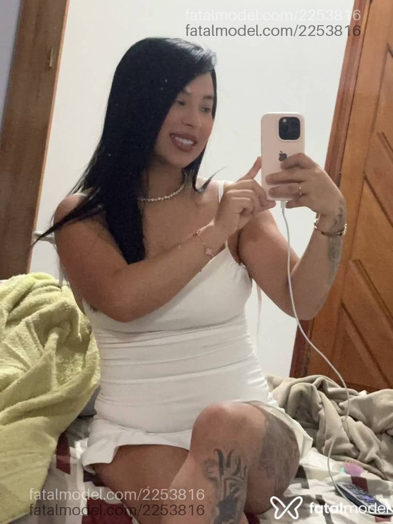 Acompanhante mulher morena (o) de olhos castanhos - Eduarda