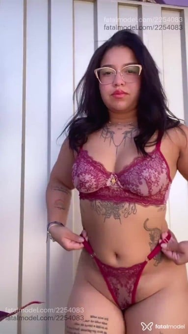 Acompanhante mulher morena (o) de olhos castanhos em Morrinhos - Mexicana