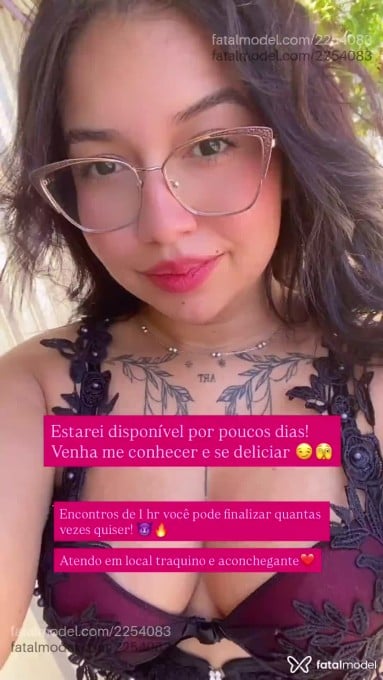 Acompanhante mulher morena (o) de olhos castanhos em Morrinhos - Mexicana