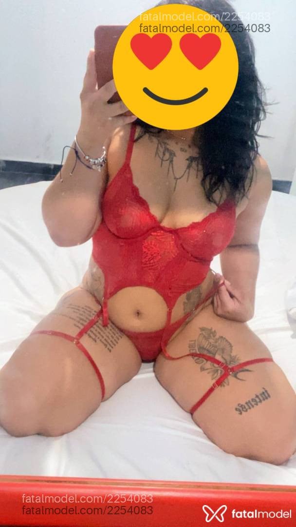 Acompanhante mulher morena (o) de olhos castanhos em Morrinhos - Mexicana