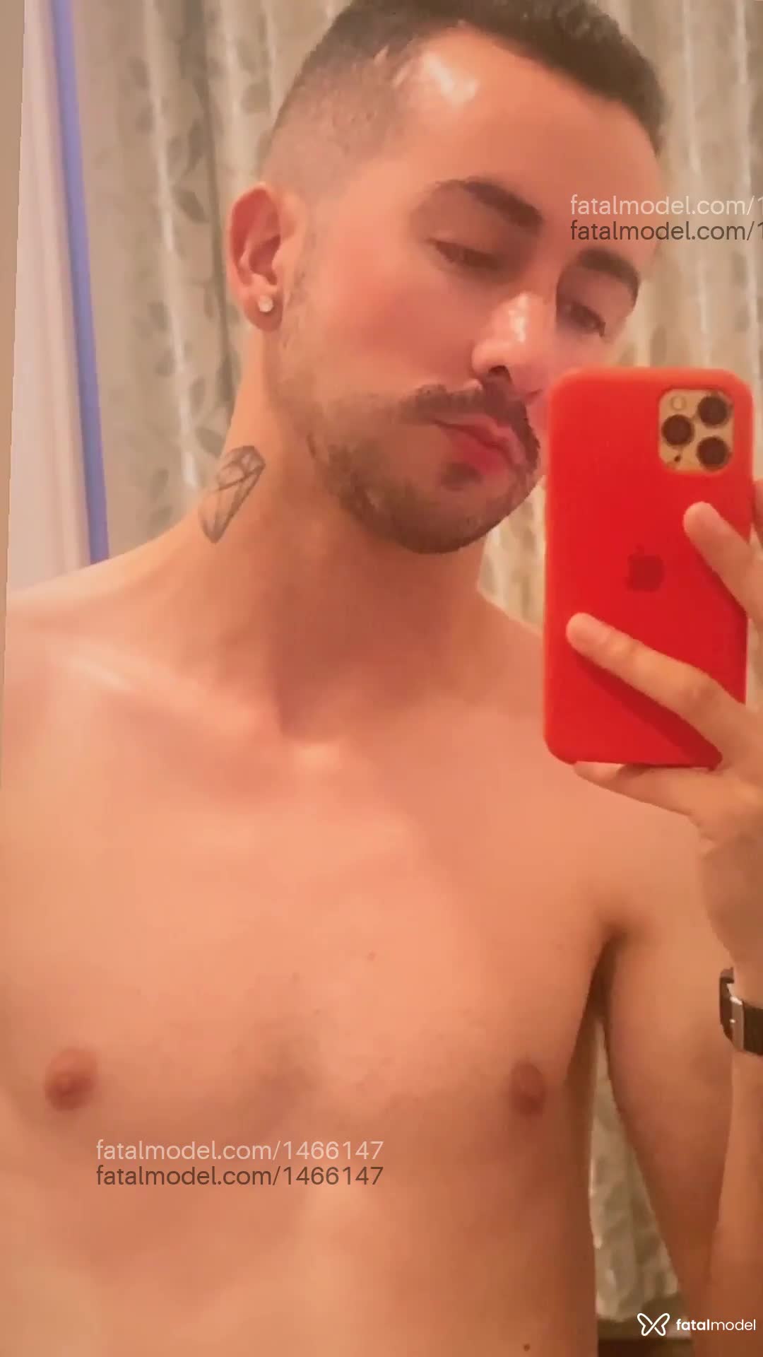 Acompanhante homem morena (o) de olhos castanhos - Danyhot Acompanhante homem morena (o) de olhos castanhos - Danyhot