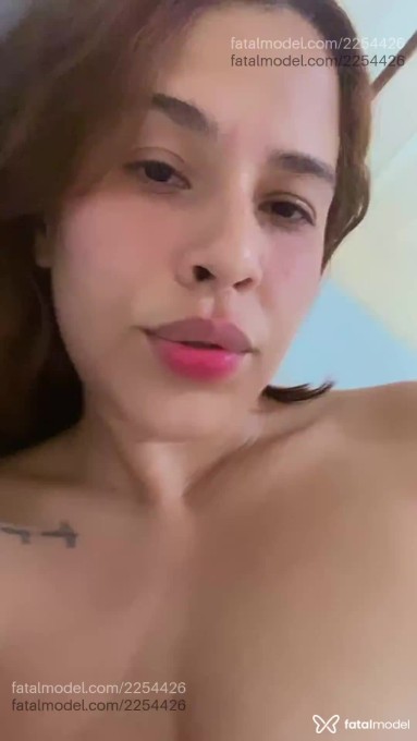 Acompanhante mulher com cabelo castanho de olhos castanhos em Virtual - Babygirl