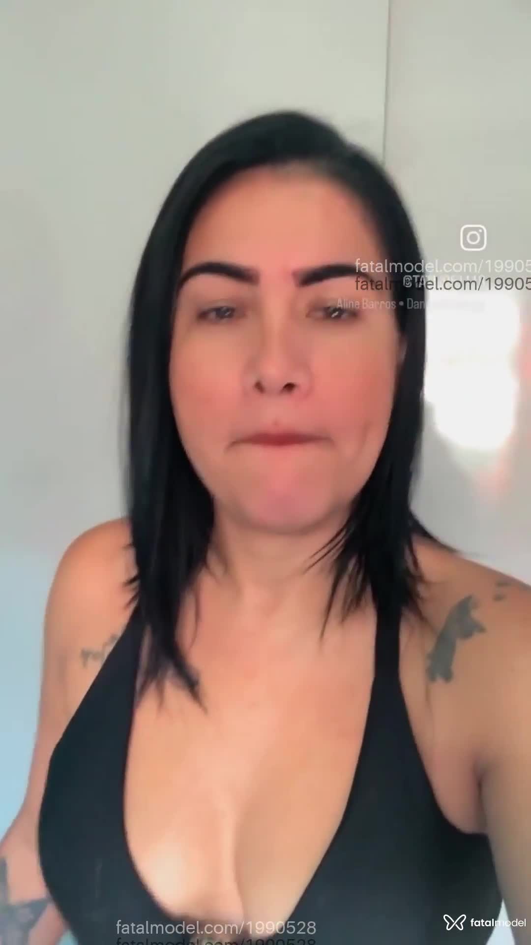 Acompanhante mulher com cabelo castanho de olhos castanhos em Belo Horizonte - Katrina