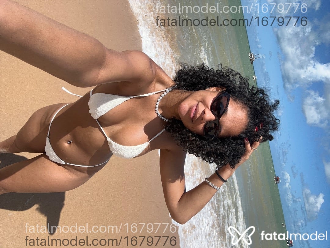 Acompanhante mulher morena (o) de olhos pretos em Belo Horizonte Acompanhante mulher morena (o) de olhos pretos em Belo Horizonte - Gaby Santos