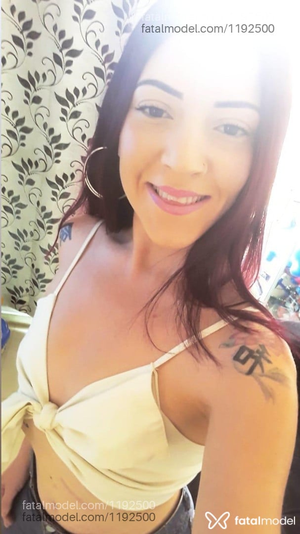 Acompanhante mulher com cabelo castanho de olhos castanhos em Francisco Beltrão Acompanhante mulher com cabelo castanho de olhos castanhos em Francisco Beltrão - Viviane