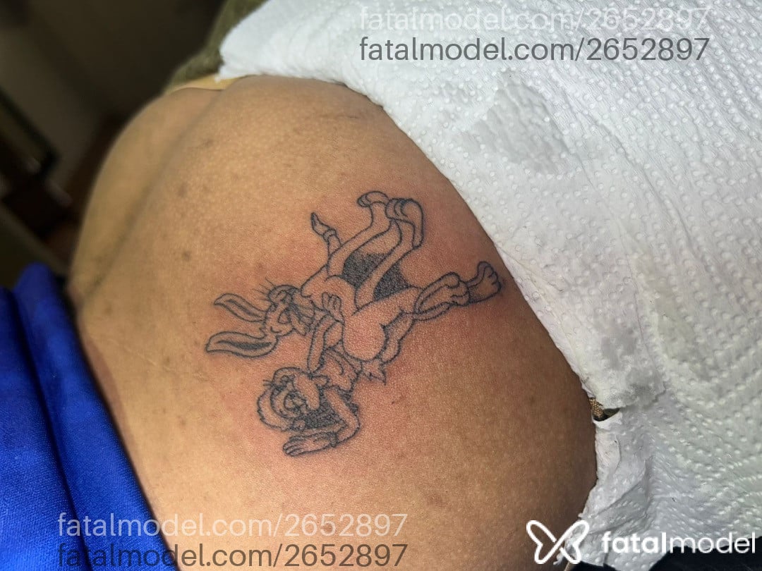 Acompanhante homem morena (o) de olhos castanhos em Porto Alegre - Pernambucaninho