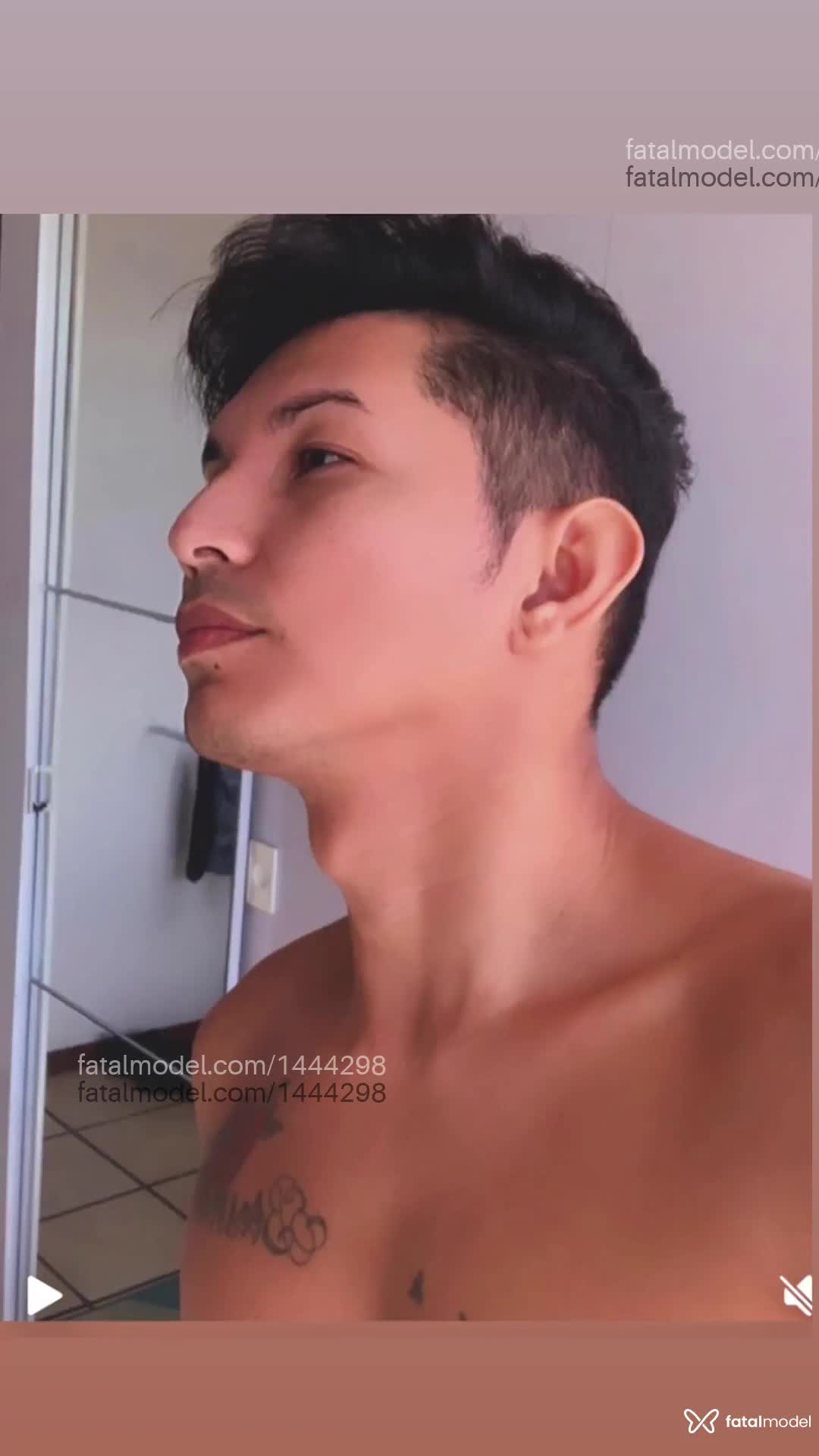 Acompanhante homem morena (o) de olhos castanhos em Itajaí Acompanhante homem morena (o) de olhos castanhos em Itajaí - Well