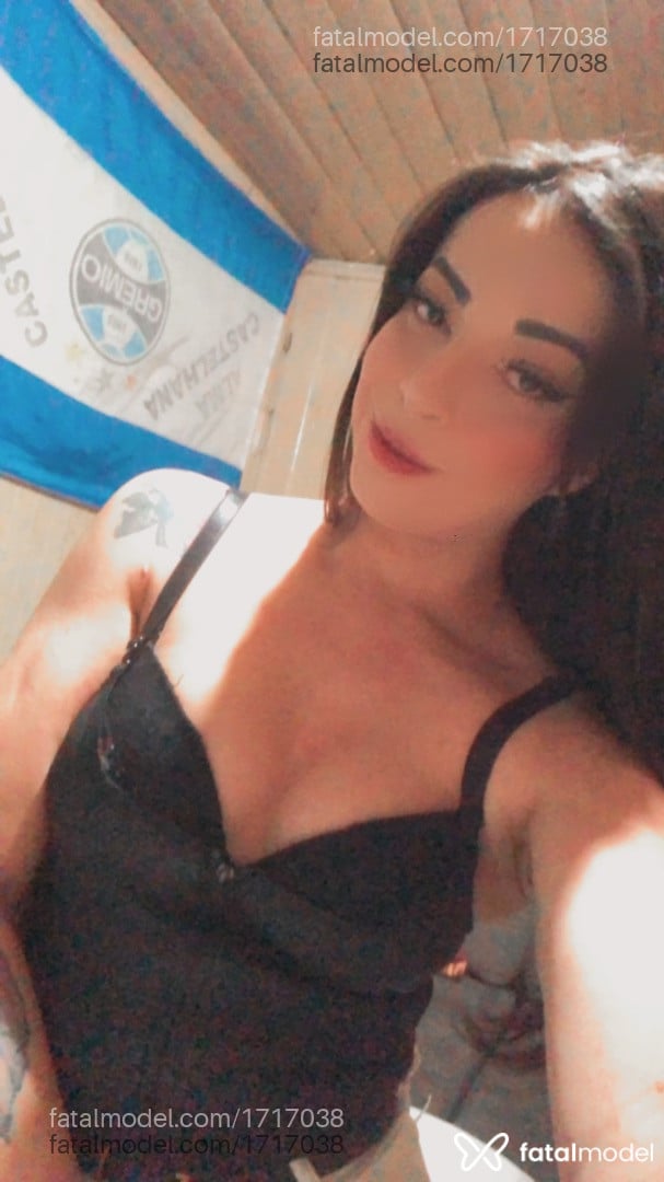 Acompanhante mulher trans com cabelo castanho de olhos pretos em São Miguel do Oeste Acompanhante mulher trans com cabelo castanho de olhos pretos em São Miguel do Oeste - Ary Falcao
