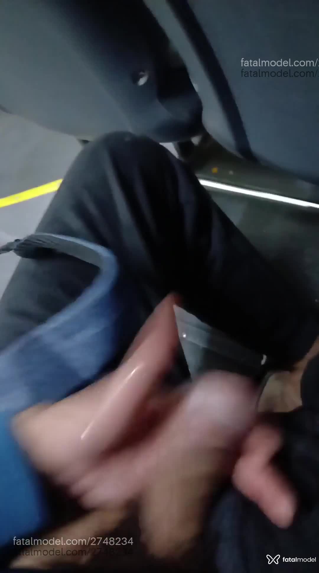 Acompanhante homem morena (o) de olhos castanhos em Rio de Janeiro - Tom Marques