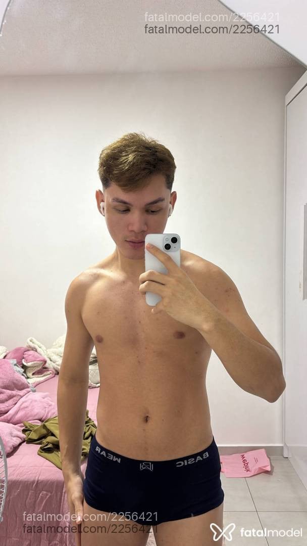 Acompanhante homem loira (o) de olhos castanhos em São Paulo - Marcel