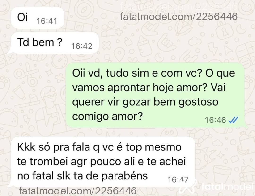 Acompanhante mulher trans morena (o) de olhos castanhos - Angel Dolls