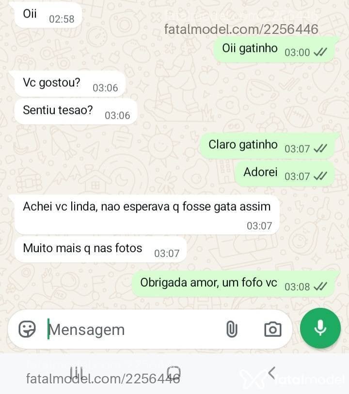 Acompanhante mulher trans morena (o) de olhos castanhos - Angel Dolls