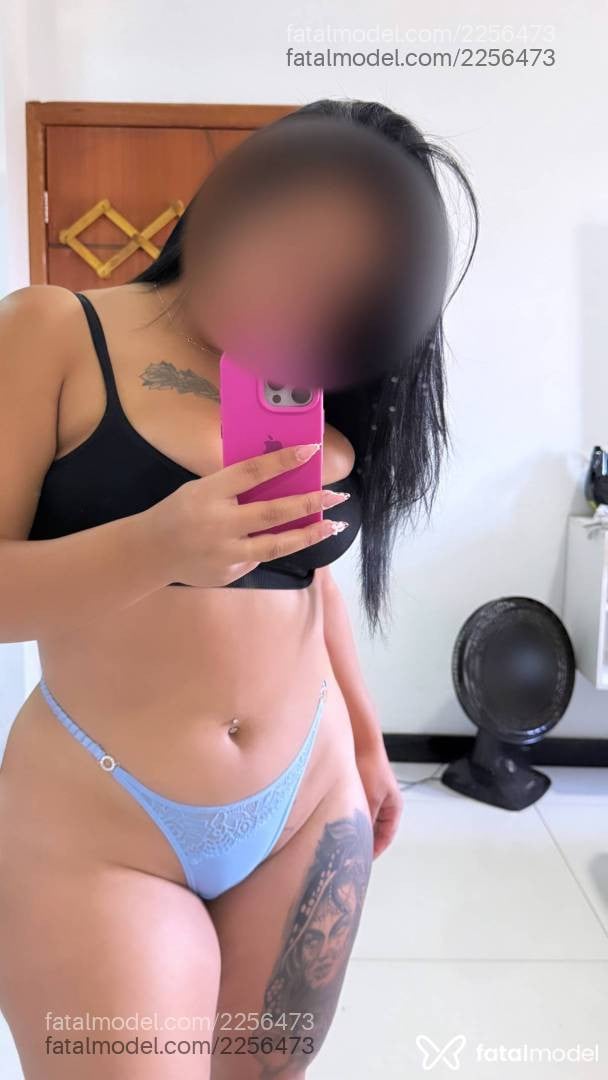 Acompanhante mulher com cabelo castanho de olhos castanhos em Ipatinga - Elisa