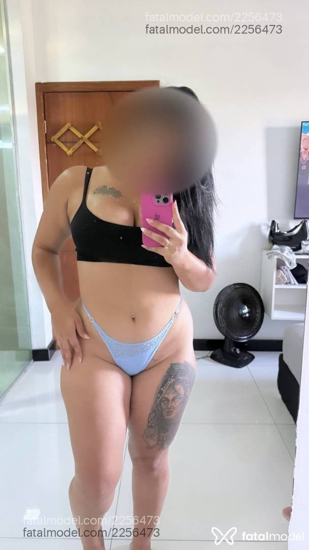 Acompanhante mulher com cabelo castanho de olhos castanhos em Ipatinga - Elisa