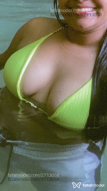 Acompanhante mulher morena (o) de olhos pretos - Faye Silva Acompanhante mulher morena (o) de olhos pretos - Faye Silva