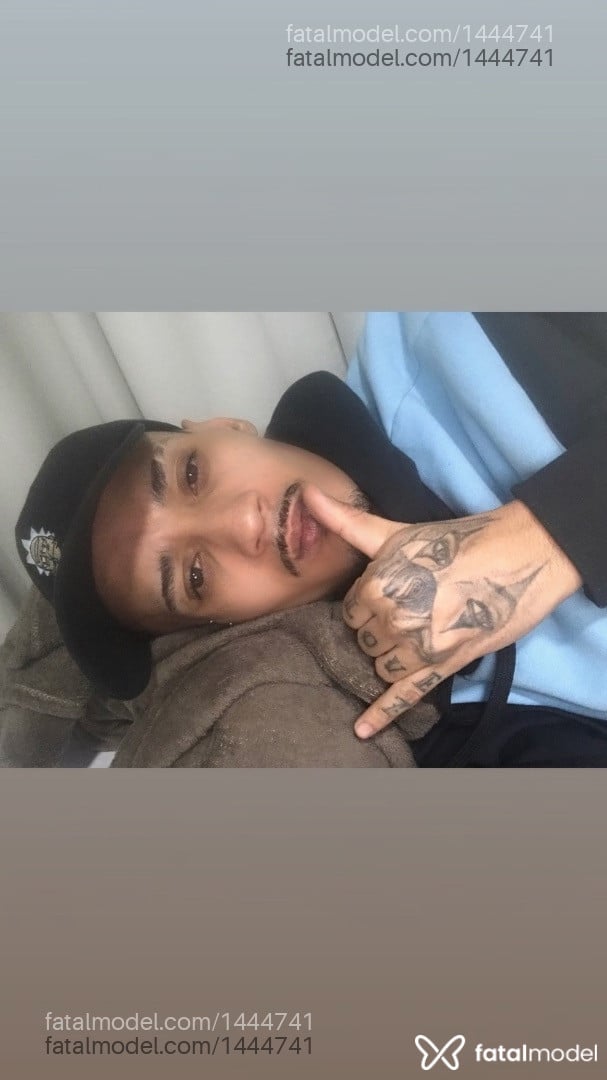 Acompanhante homem morena (o) de olhos castanhos em São Paulo - Henrique Malokeiro